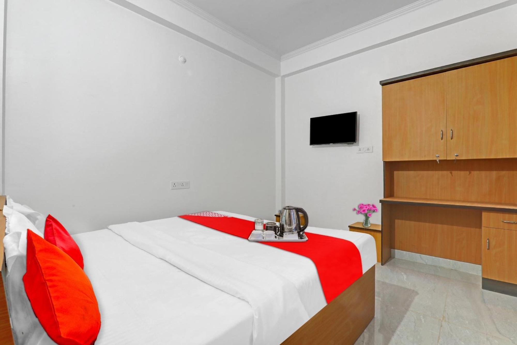 Hotel O Sai Galaxy Hotel & Restaurant 칸푸르 외부 사진